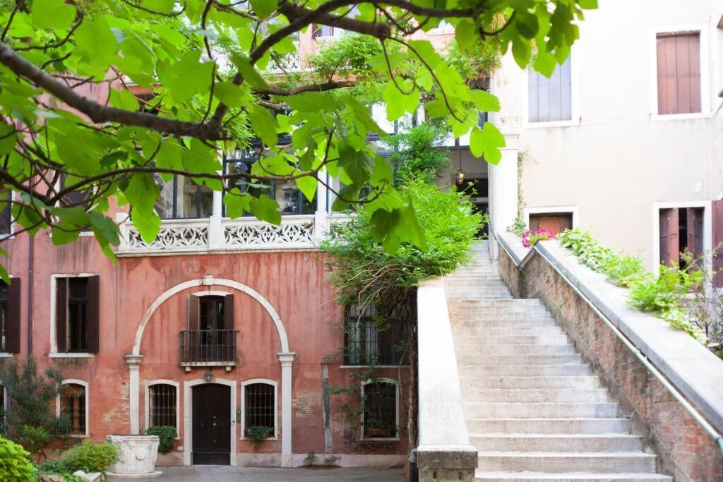 Palazzo Alvera Grand Canal Venice Luaran gambar